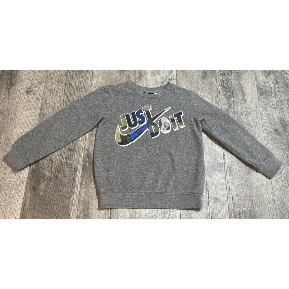 Nike Sweatshirt Boys Medium‎ Gray Pullover Fleece Lined Just Do It Logo Sweater